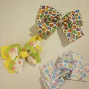 - Three medium size girls Easter hair bows